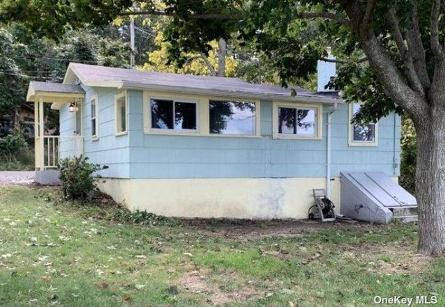 $2,750 | 835 Fleetwood Road | Cutchogue