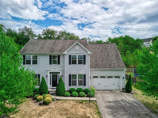 $575,000 | 2034 Eagle Ridge Drive | Middlesex Township - Butler County