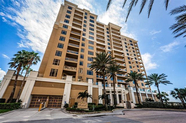 $1,580,000 | 11 Baymont Street, Unit 909 | Clearwater Beach