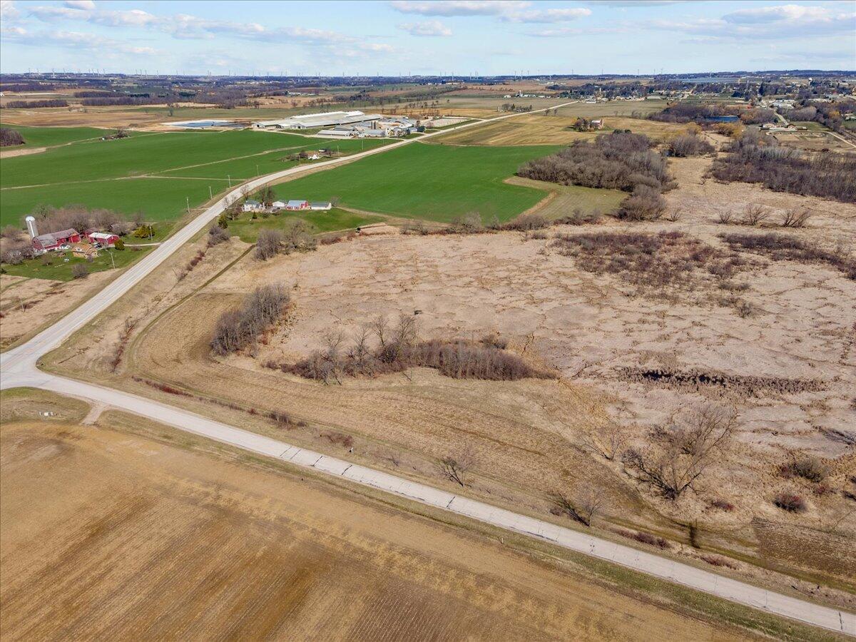 10.56 Acres Breitag Rd