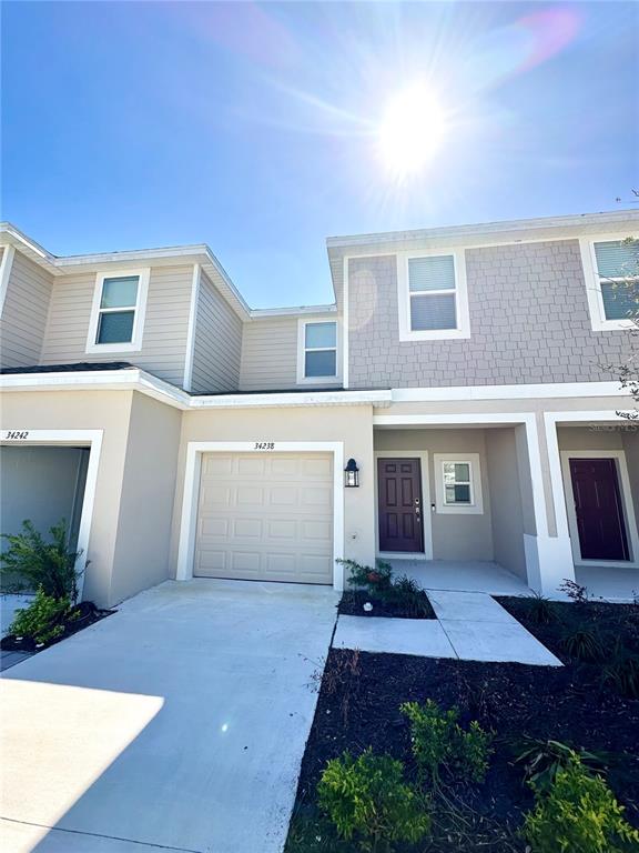 34238 Polacca Ln. Wesley Chapel, 33543Be the first call this townhome, Home! Brand new!