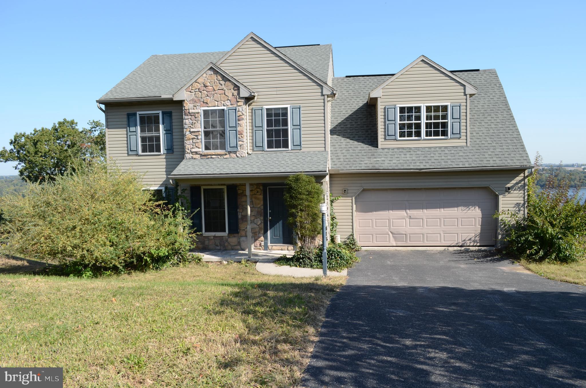 415 North Burberry Lane, Mount Wolf, PA 17347 | Compass