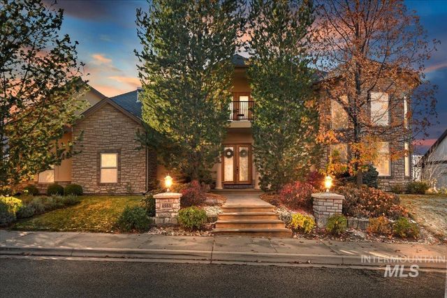 $1,679,900 | 4553 North Arrow Crest Way | Stewart Gulch