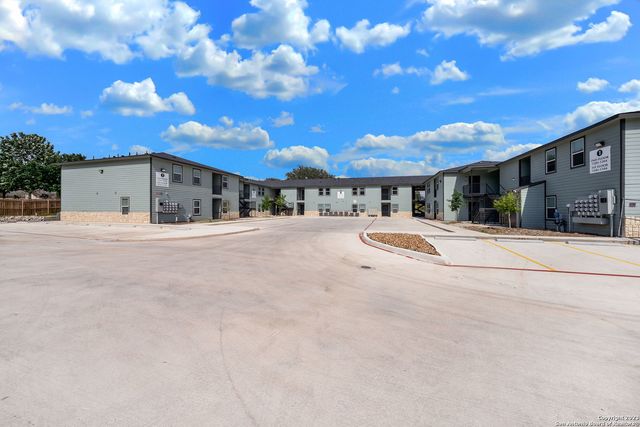 $995 | 6175 Ingram Road, Unit 1116 | Thunderbird Hills