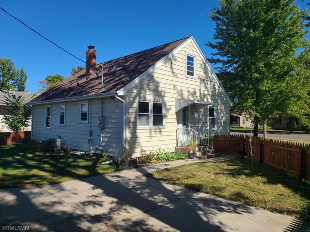 $244,900 | 1005 27th Avenue North | St. Cloud