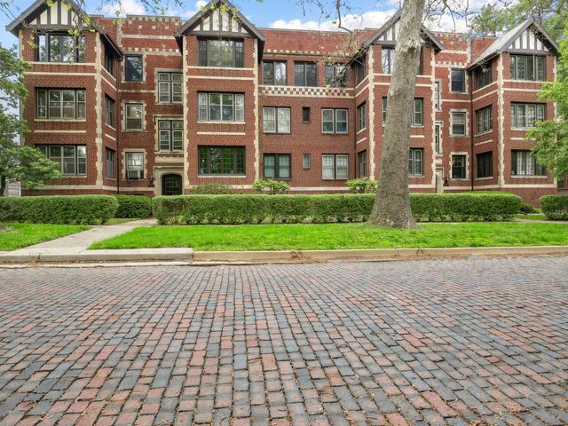 $120,000 | 808 West Park Avenue, Unit 7 | Champaign