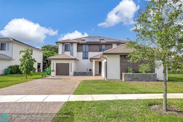 $2,100,000 | 13005 Addilyn Court | Davie