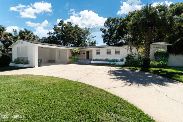 $890,000 | 906 Old Grove Manor | Miramar