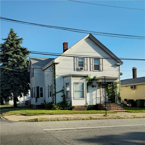 $550,000 | 1354 Cranston Street | Village