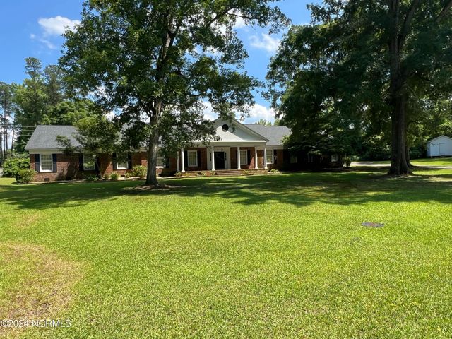 $475,000 | 518 Edgewood Circle | Whiteville