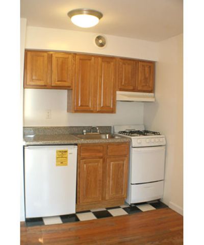 $2,650 | 514 East 5th Street, Unit 11 | East Village