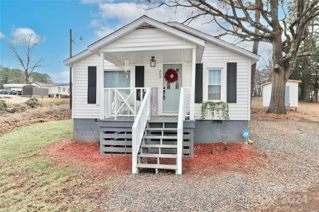 $210,000 | 353 Lee Street | Mooresville