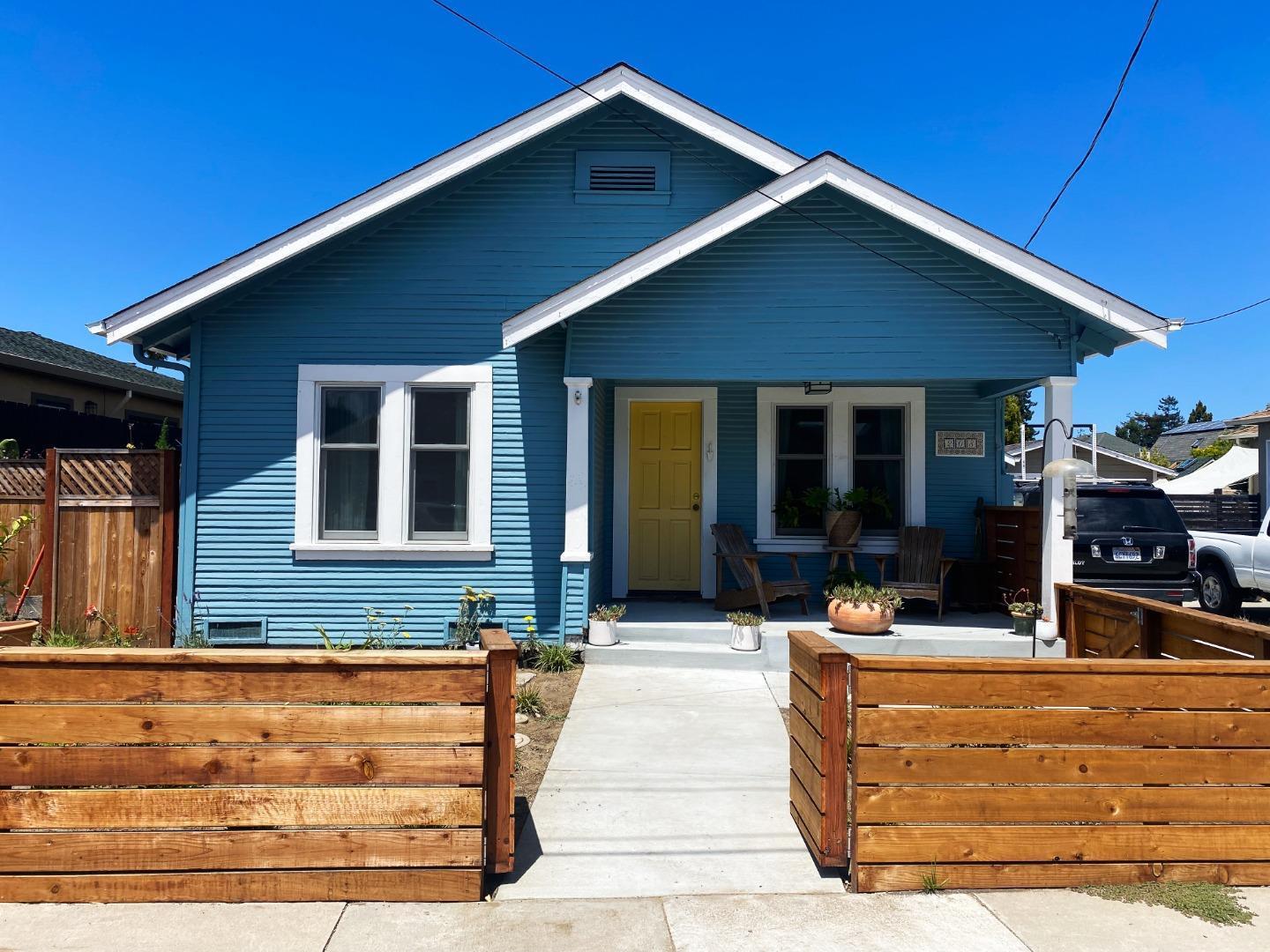 208 Laurent Street Santa Cruz CA 95060 Compass