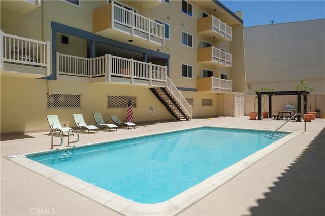 $709,000 | 1707 Pacific Coast Highway, Unit 220 | Hermosa Beach Valley