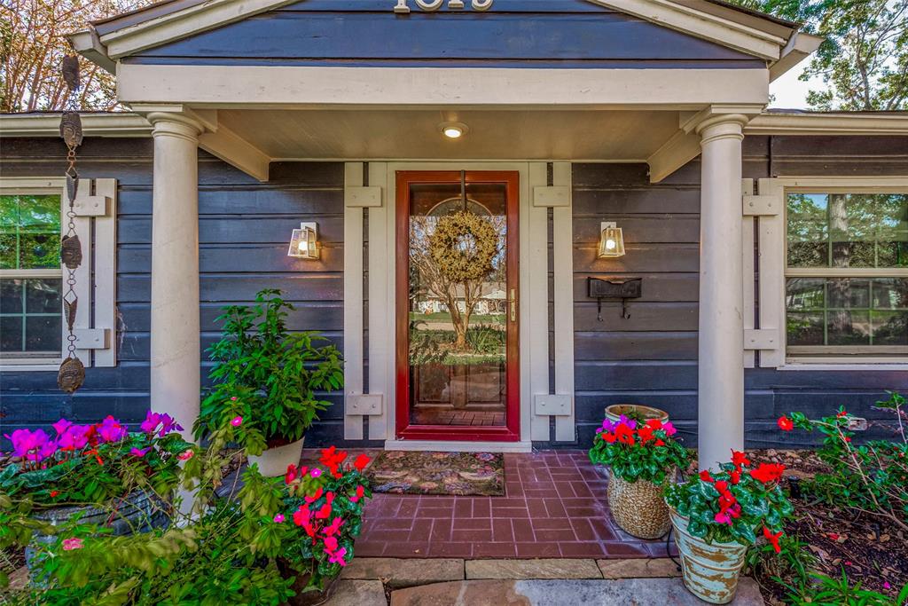 1019 W 43rd Street - quintessential Bungalow putting the "Garden" in Garden Oaks.