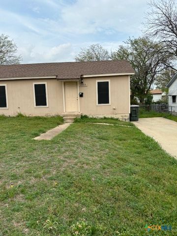 $925 | 205 West Vardeman Avenue, Unit B | Killeen