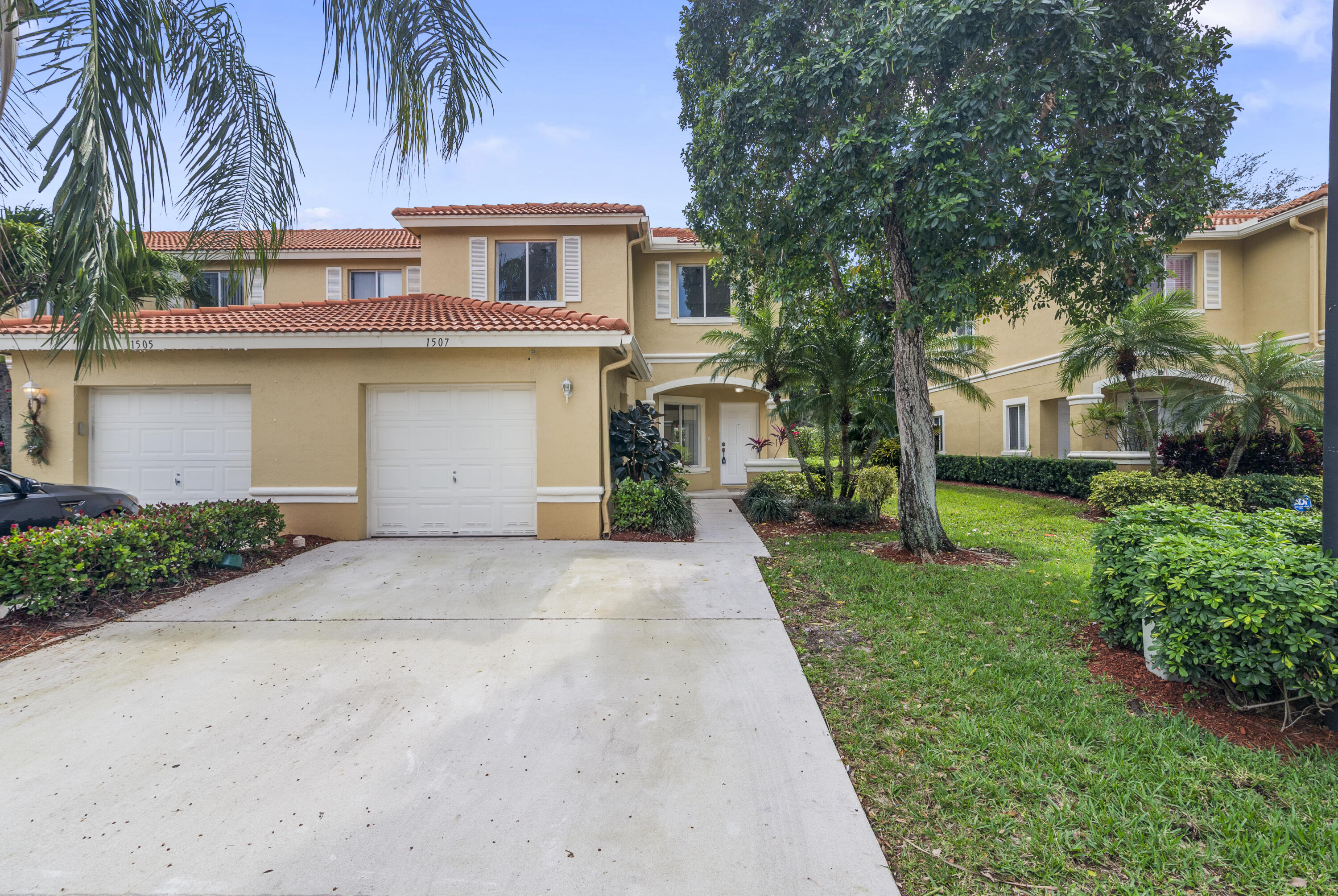 1507 Arezzo Circle Boynton Beach FL 33436 Compass