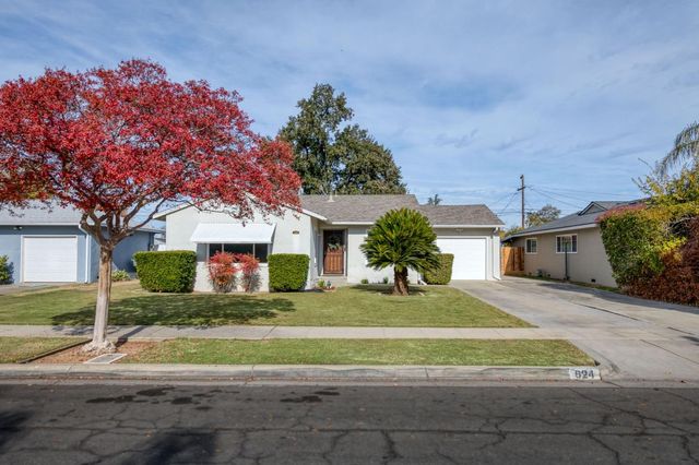 $299,900 | 624 West Cortland Avenue | Fresno High-Roeding