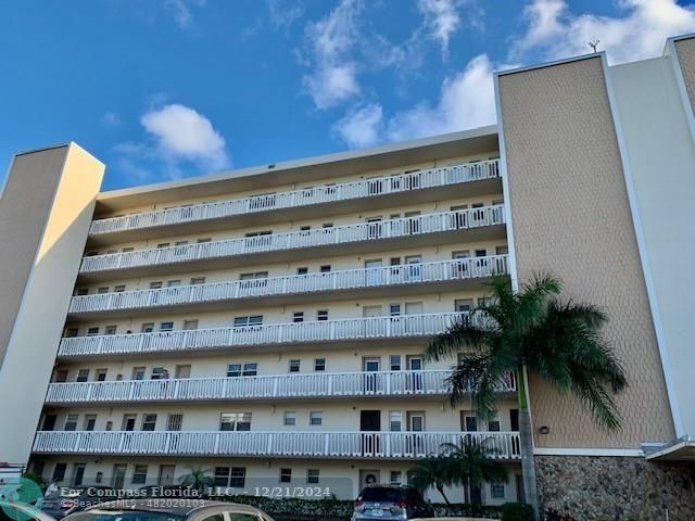 $1,800 | 320 Northeast 12th Avenue, Unit 503 | Atlantic Shores