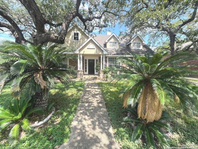 $489,000 | 2615 Inwood View Drive | San Antonio