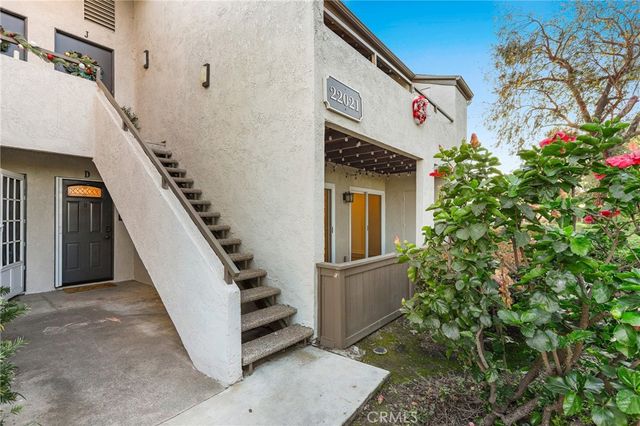 $534,999 | 22021 Rimhurst Drive, Unit 223 | Rancho de los Alisos