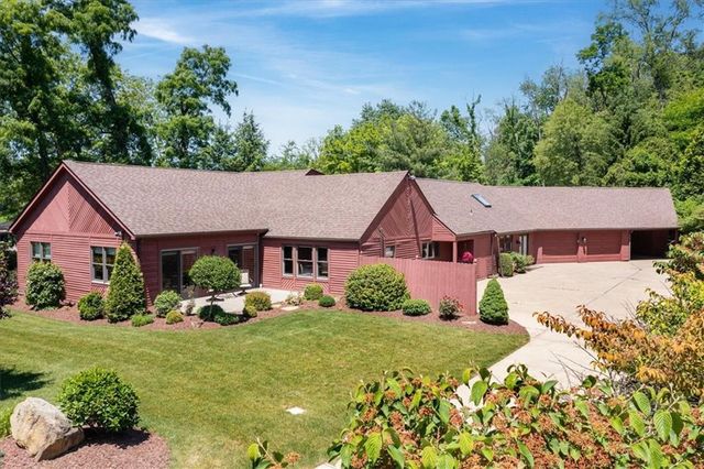 $979,995 | 2350 Morrow Road | Upper St. Clair