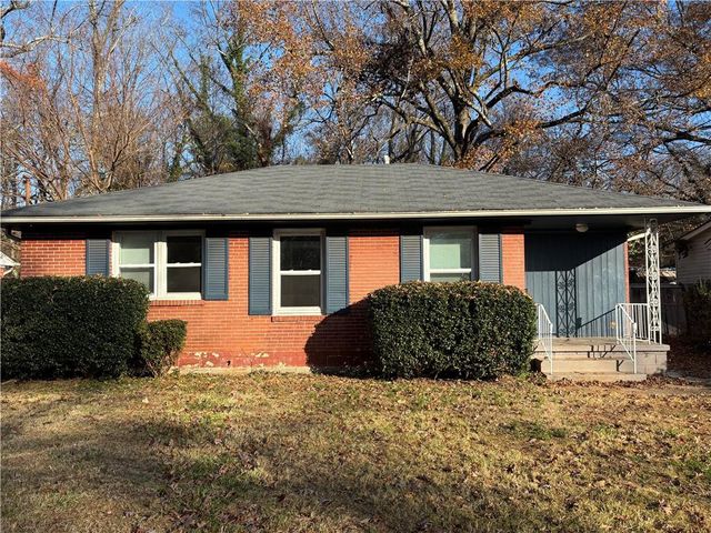 $229,900 | 721 Yale Place Southwest | Perkerson