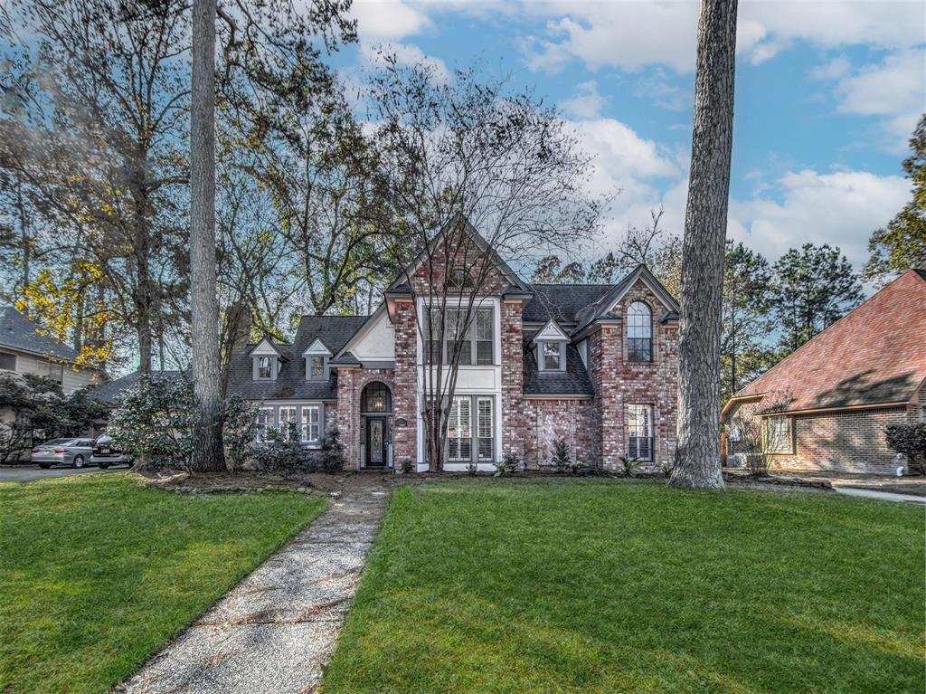 front view of house with a yard