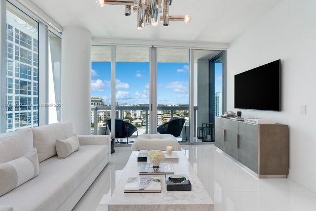 $850,000 | 6899 Collins Avenue, Unit 1109 | North Beach