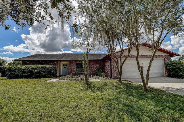 $369,000 | 2303 Beechwood Court | Improvement League of Plant City