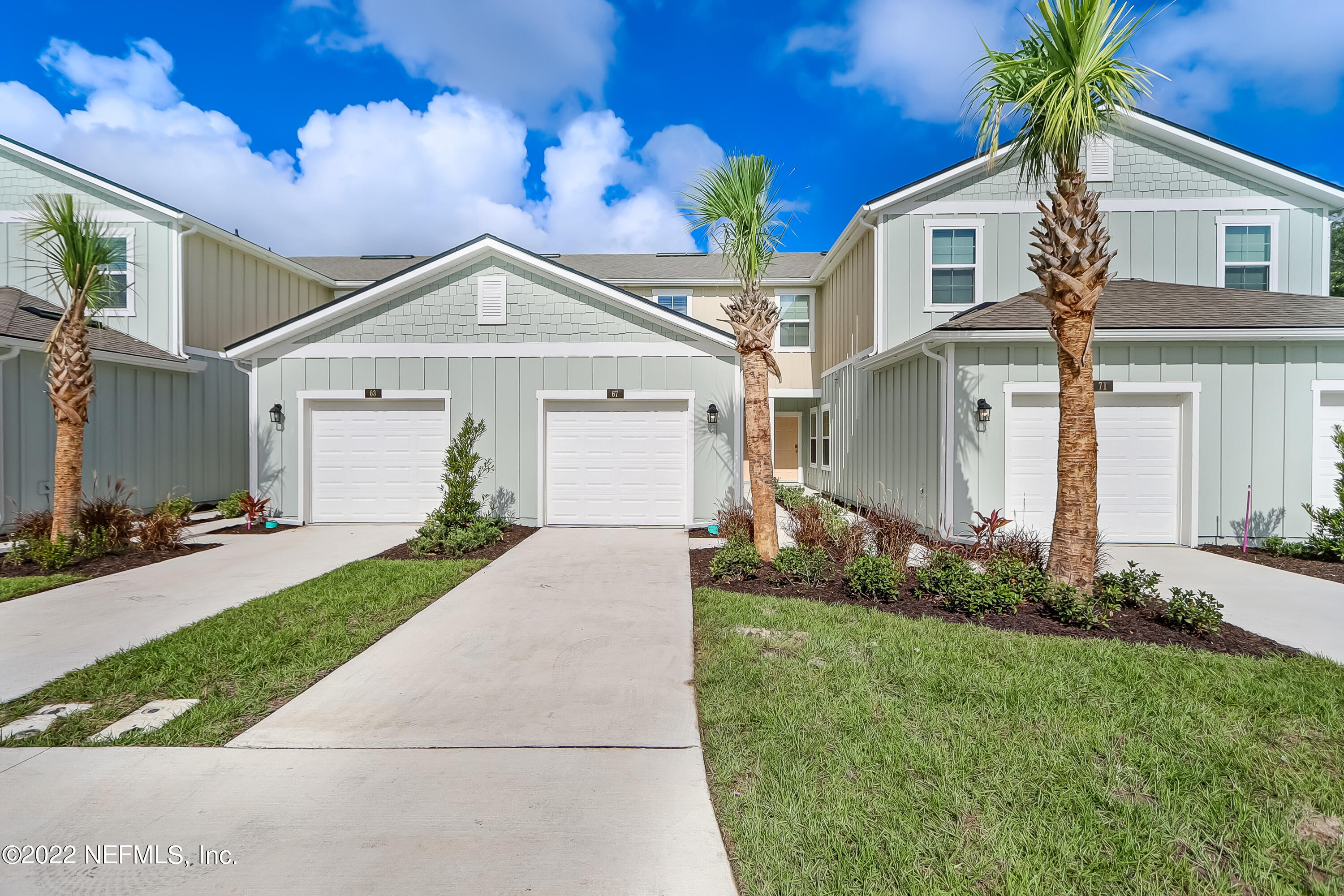 a front view of house with yard