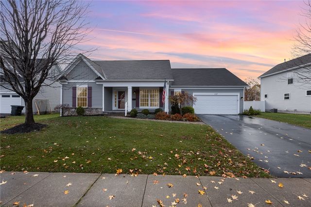 $365,000 | 137 Hamlin Drive | Canandaigua City