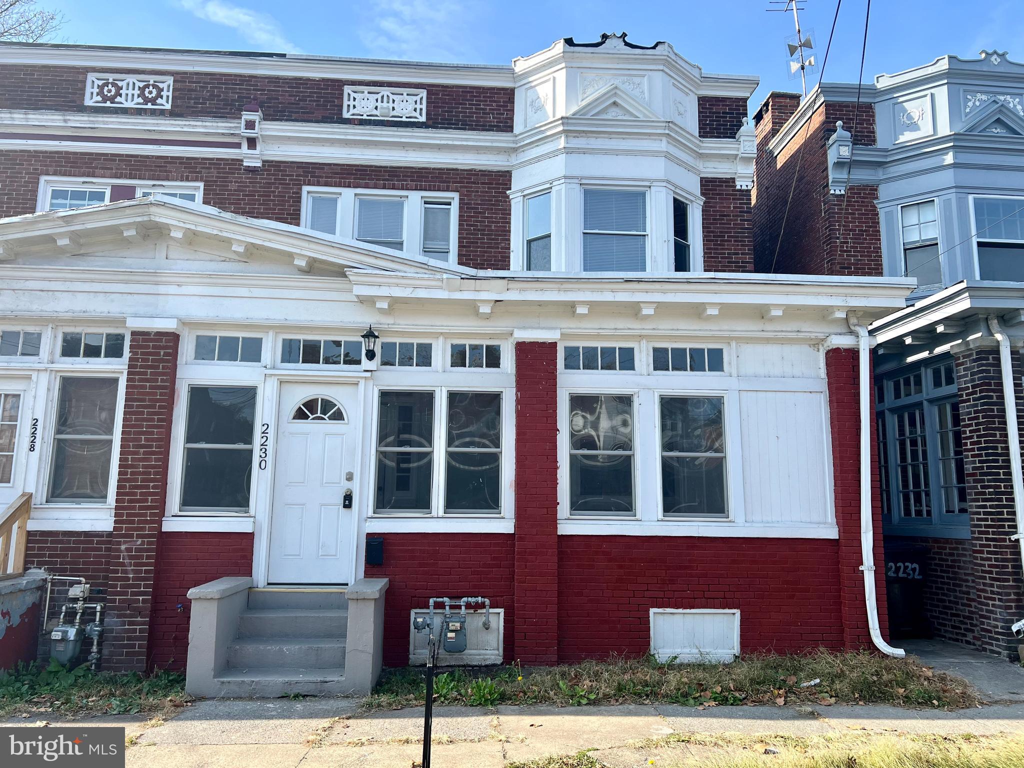 a front view of a building