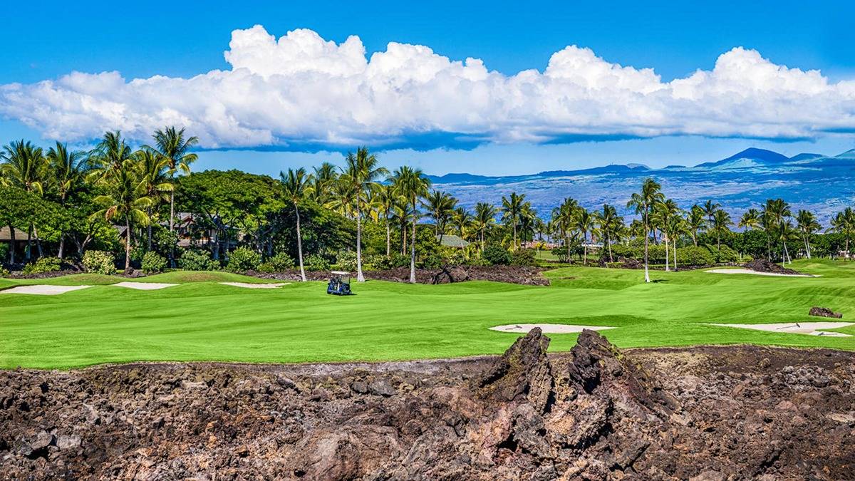 Beautiful views from your lanai of Mauna Kea and Golf Course Views