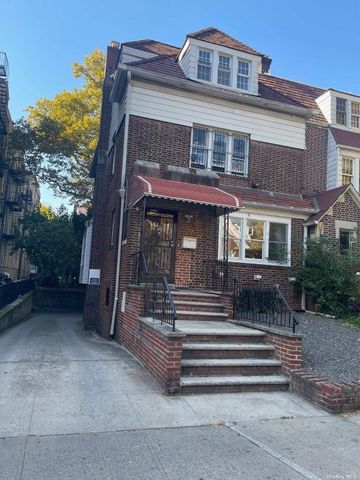 $6,500 | 34-52 84th Street | Jackson Heights