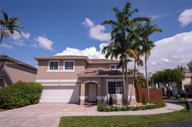 $4,600 | 5221 Northwest 108th Avenue | Doral