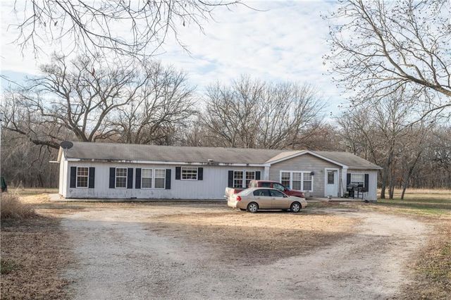 $185,000 | 6596 Newton Road | Neodesha Township - Wilson County