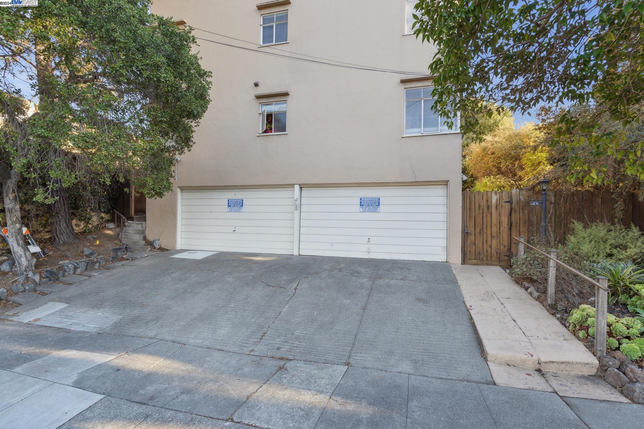 a view of garage and yard