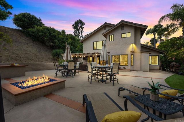 $1,895,000 | 1981 High Ridge Avenue | Olde Carlsbad