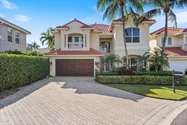 $1,890,000 | 736 Charlestown Circle | North Palm Beach