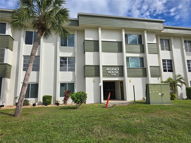 $75,000 | 2300 Aaron Street, Unit 315 | Parkside