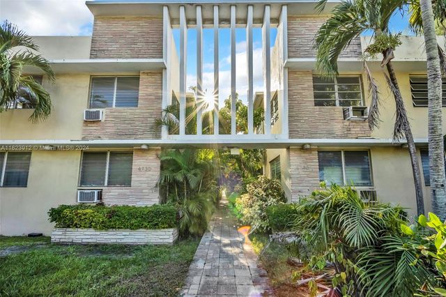 $239,000 | 4740 Pine Tree Drive, Unit 31 | Nautilus