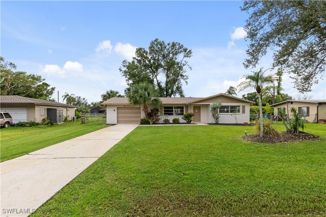 $285,000 | 867 June Parkway | North Fort Myers