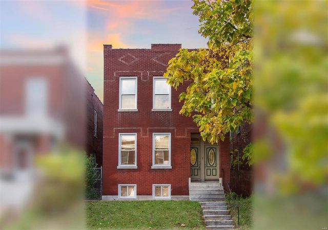 $279,900 | 3225 Nebraska Avenue | Benton Park West