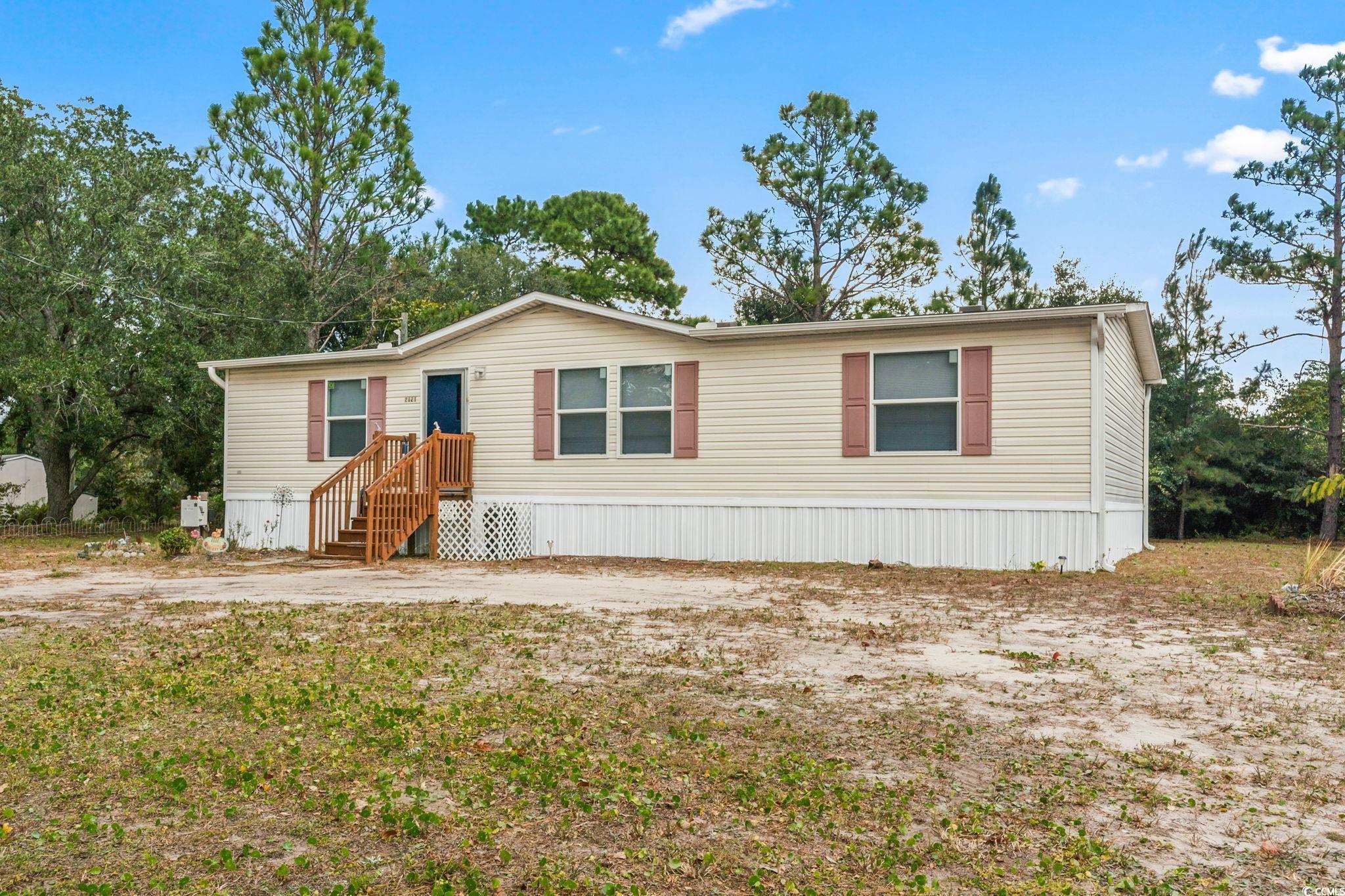 View of manufactured / mobile home