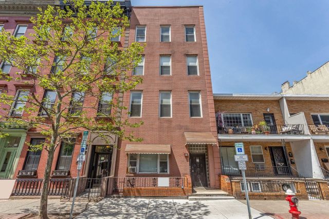 $699,000 | 814 Washington Street, Unit 1 | Southeast Hoboken