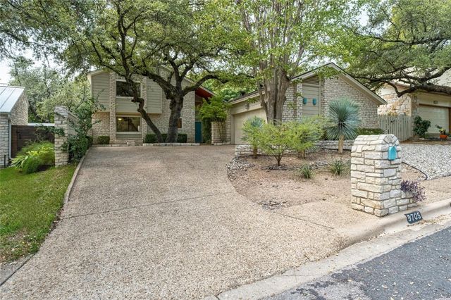 $990,000 | 5705 Sam Houston Circle | Austin