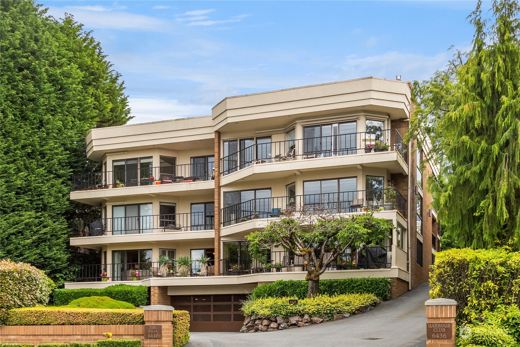 6436 Lake Washington Boulevard Northeast, Unit 6, Kirkland, WA 98033 |  Compass