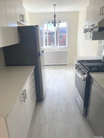 $2,750 | 84-09 60th Road | Maspeth