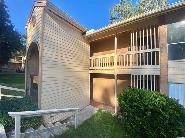 $1,450 | 1810 Northwest 23rd Boulevard, Unit 233 | Gainesville